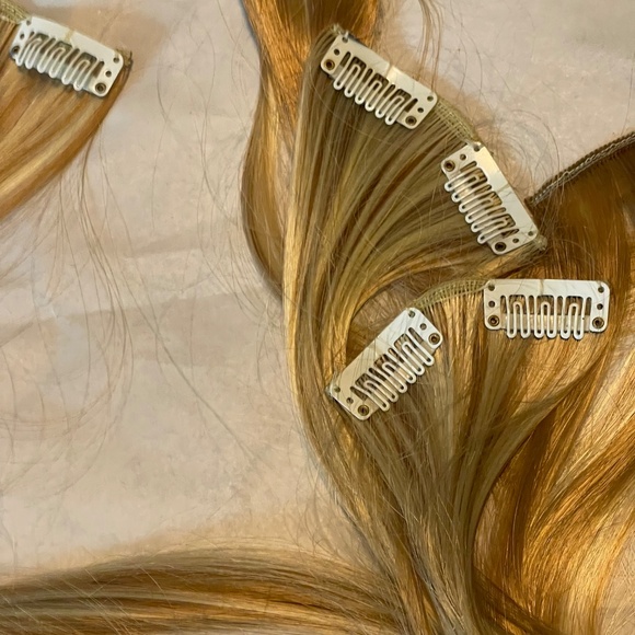 Two Tone Blonde Hair  Pieces/Extensions- 9 Pieces Total- NWOT main image 8